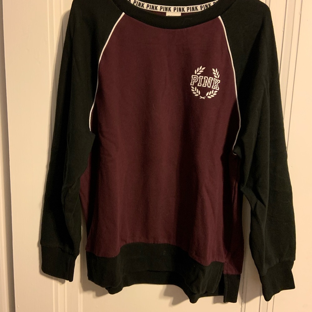VS Pink sweatshirt
